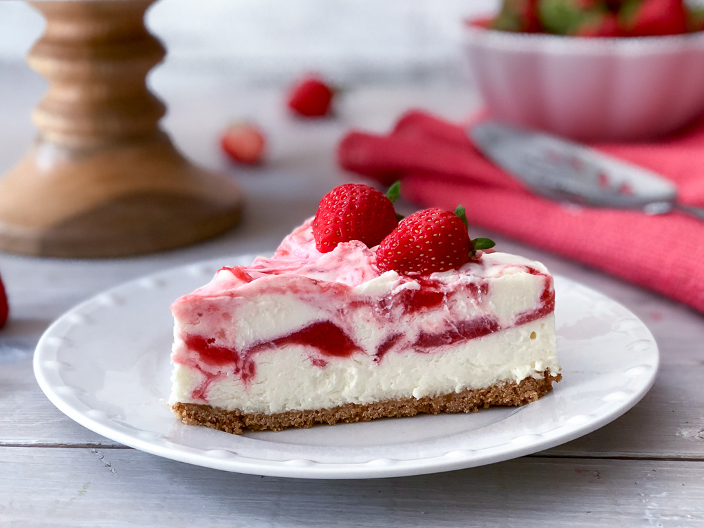 No Bake Strawberry Swirl Cheesecake for Canada Day