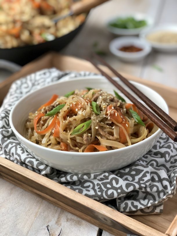 Sesame Pork Noodle Bowl - The Kitchen Fairy