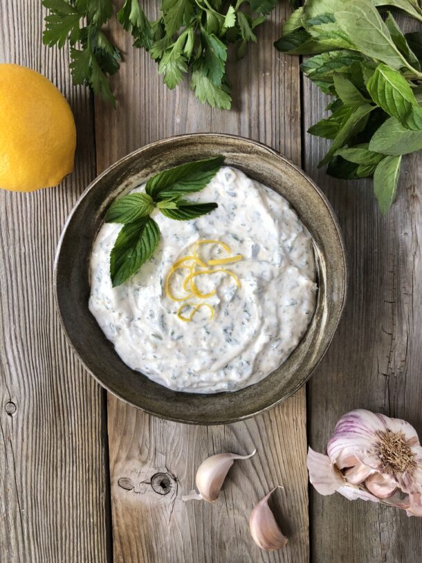 Yogurt Mint Sauce - The Kitchen Fairy